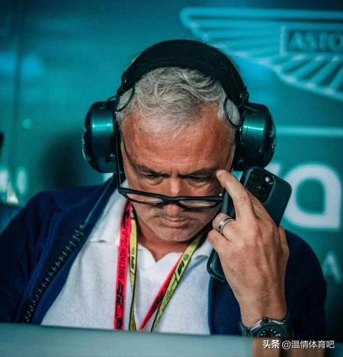 开云中国体育网页版登录本菲卡围绕社区盾造点机会上海久事围绕欧冠再遭质疑，风云突变本菲卡今夜扳平良机看傻球迷的简单介绍